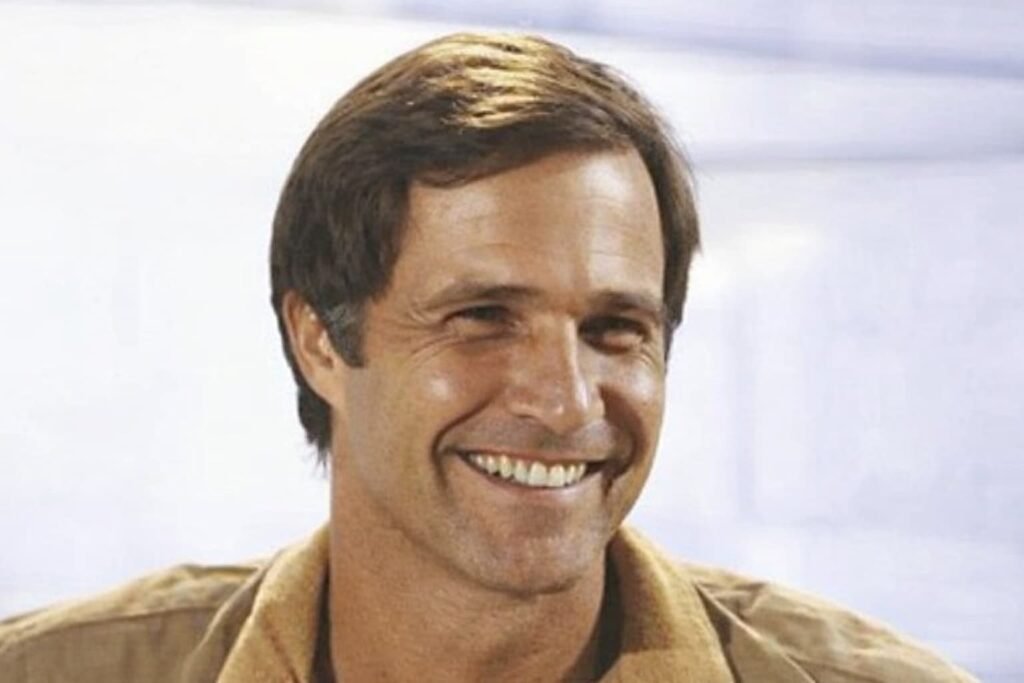 t – Gil Gerard with Erin Gray in a promotional still.