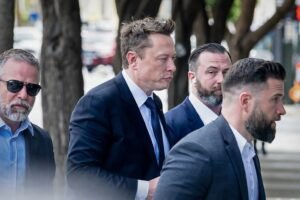 Elon Musk arriving at the U.S. District Court