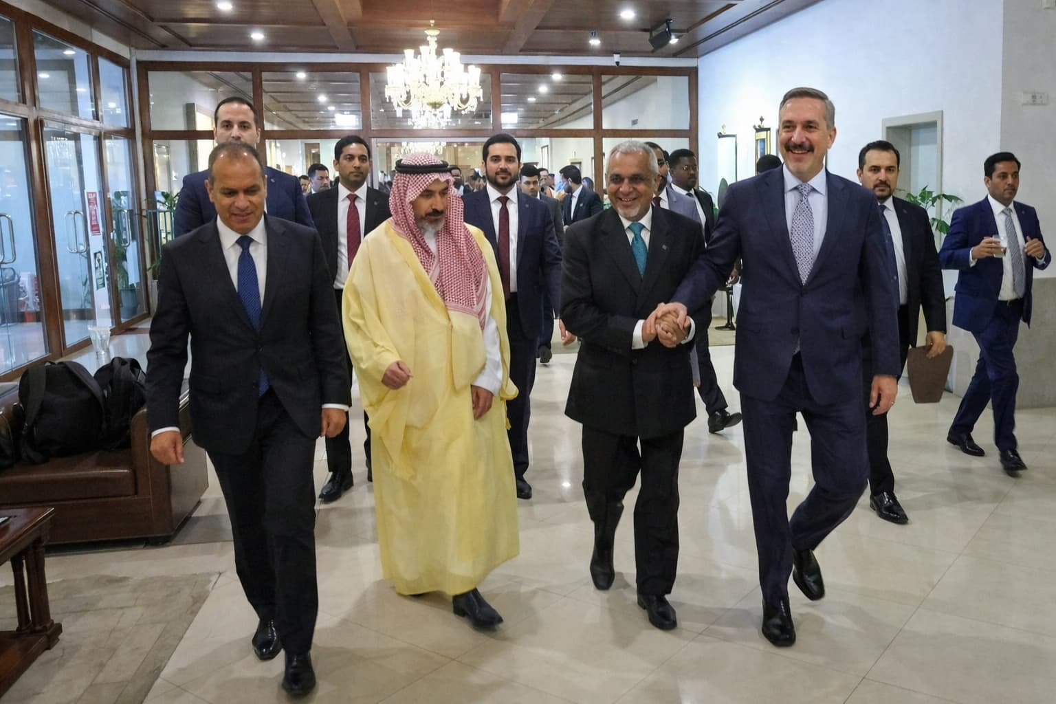 Pakistani Foreign Minister Ishaq Dar meeting with Saudi Egyptian and Turkish counterparts in Islamabad to broker peace talks between US and Iran in Iran war April 2026