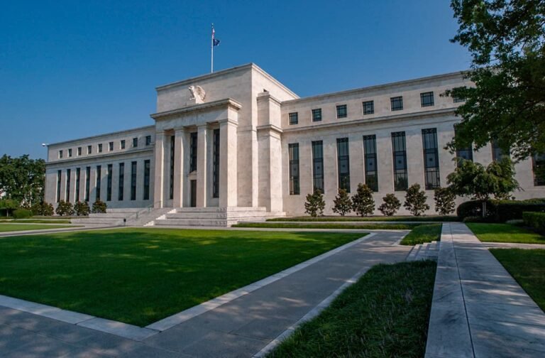 Federal Reserve building in Washington as economists debate whether Fed should cut rates after US GDP shrinks 0.3 percent in first quarter 2026