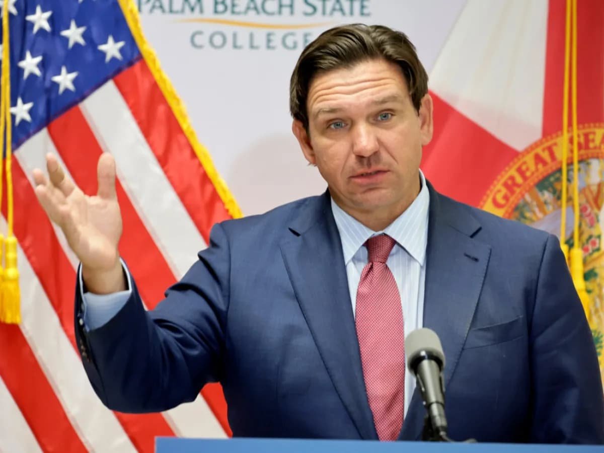 Florida Governor Ron DeSantis presenting new congressional redistricting map at special session that would flip four Democratic House seats in 2026 midterms