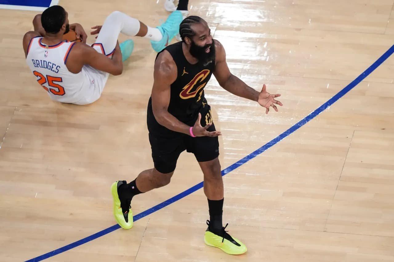 James Harden of Cleveland Cavaliers unable to stop Jalen Brunson on isolation play during Knicks 22-point fourth-quarter comeback in ECF Game 1 overtime at MSG May 2026