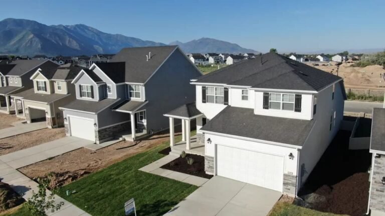 Corporate-owned single family homes in Sun Belt subdivision representing institutional investor concentration the House housing bill targets with 350-home ownership threshold